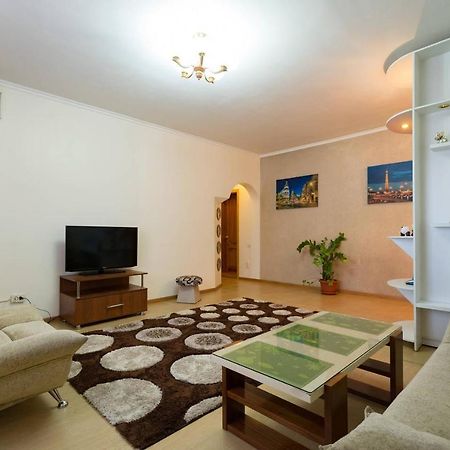 Nadezhda Apartments In Samal Almatı Dış mekan fotoğraf