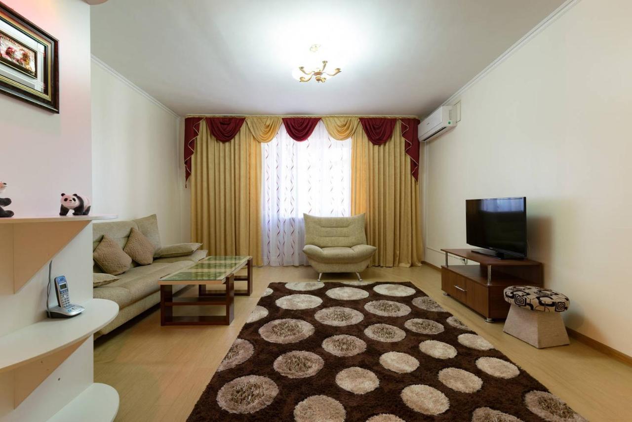 Nadezhda Apartments In Samal Almatı Dış mekan fotoğraf