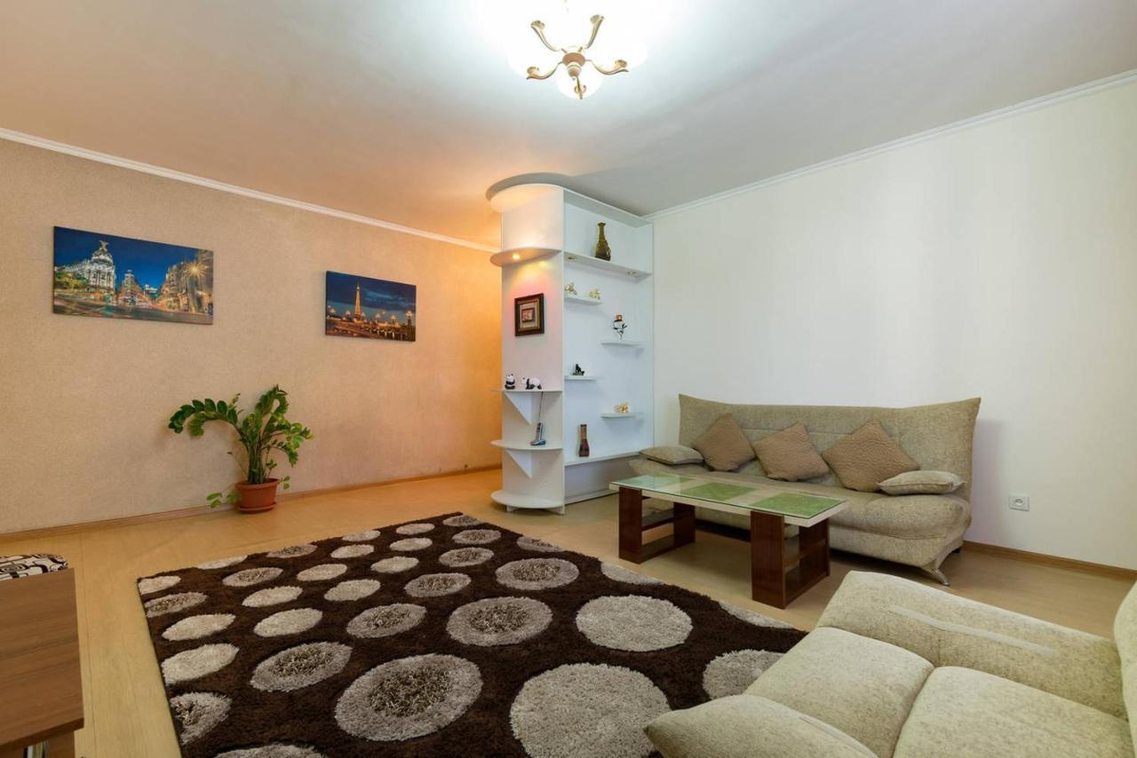 Nadezhda Apartments In Samal Almatı Dış mekan fotoğraf